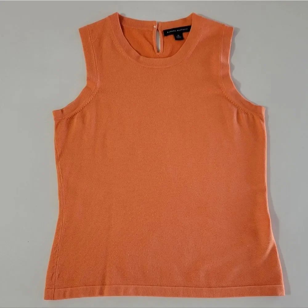 Banana Republic Women's Orange Silk Blend Sleeveless Crewneck Sweater